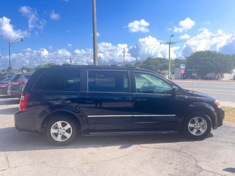 2010 Dodge Grand Caravan SXT