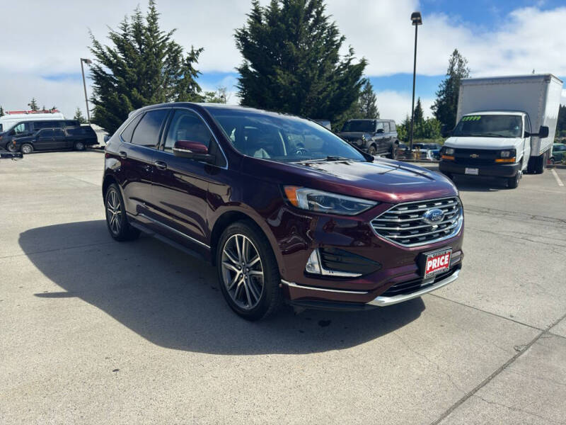 2019 Ford Edge Titanium AWD's photo