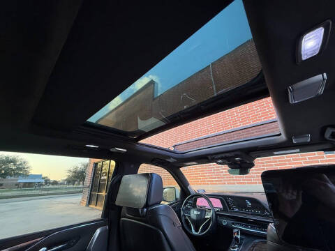 2021 Cadillac Escalade ESV Sport Platinum