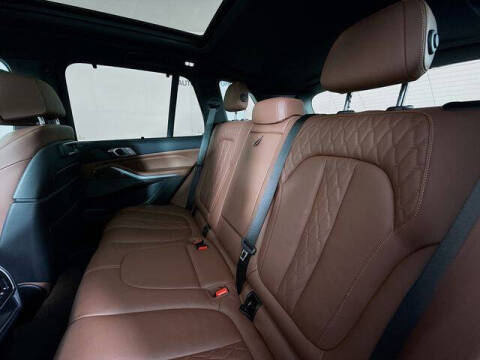 2023 BMW X5 xDrive45e