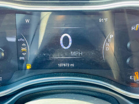 2019 Jeep Grand Cherokee Laredo