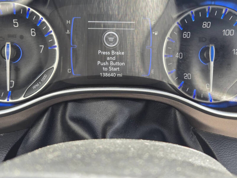 2020 Chrysler Voyager LXi