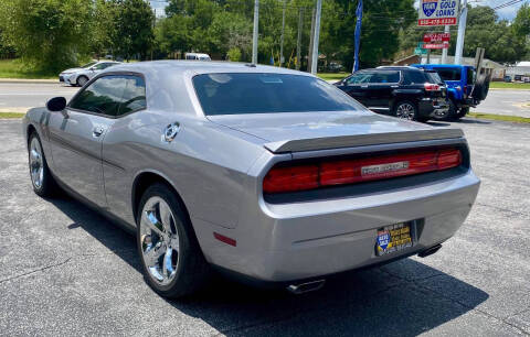 2013 Dodge Challenger SXT