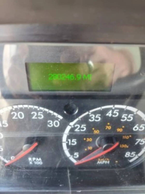 2021 Freightliner M2 106
