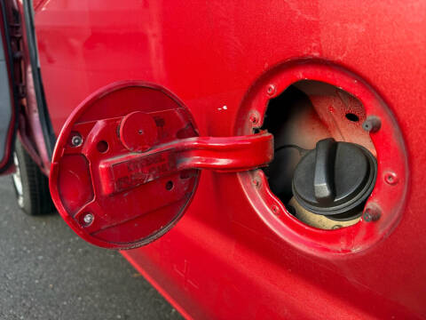 2005 Ford E-Series E-350 SD