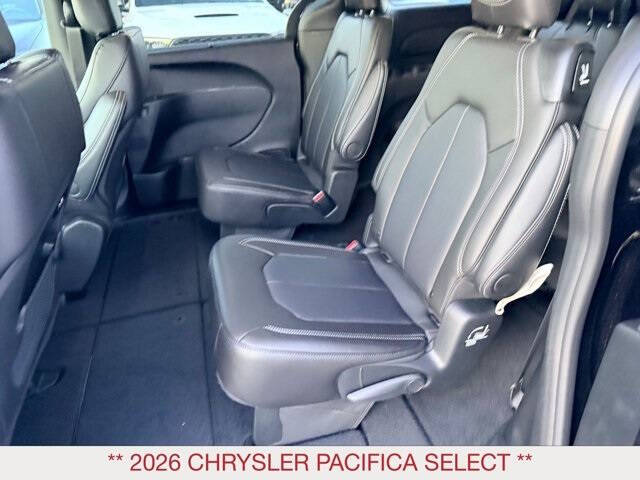 2026 Chrysler Pacifica Select