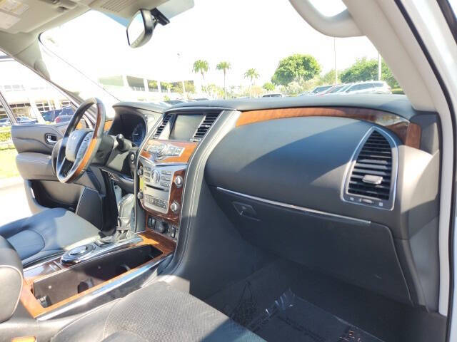 2019 Infiniti QX80 Luxe