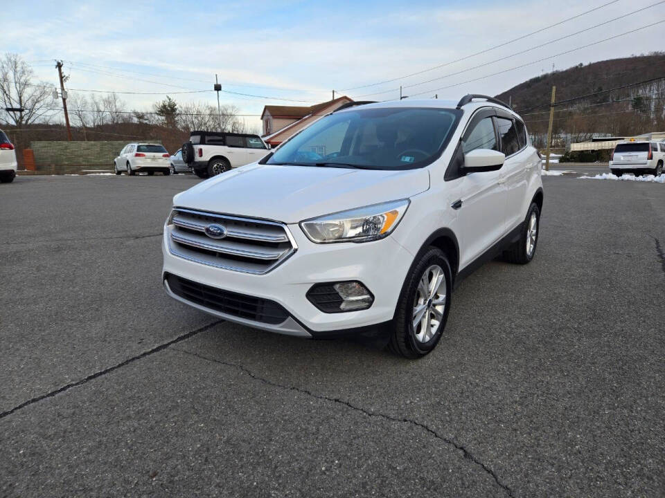 2018 Ford Escape SE's photo