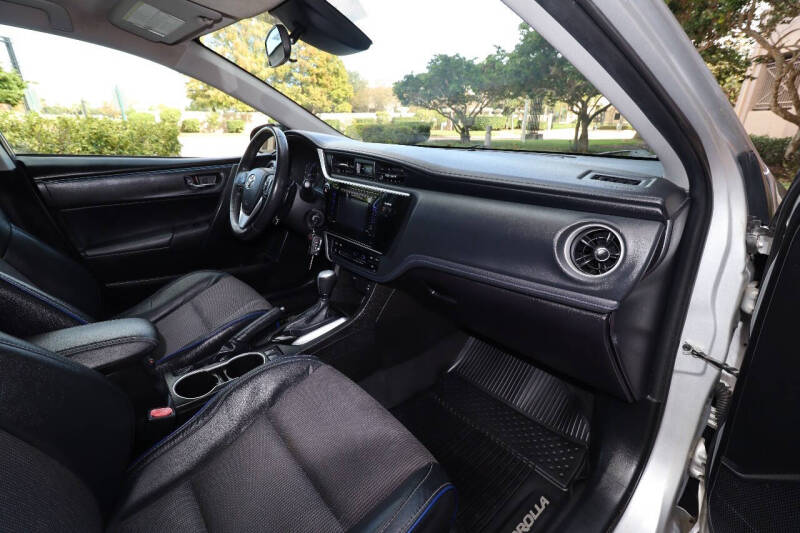 2017 Toyota Corolla SE