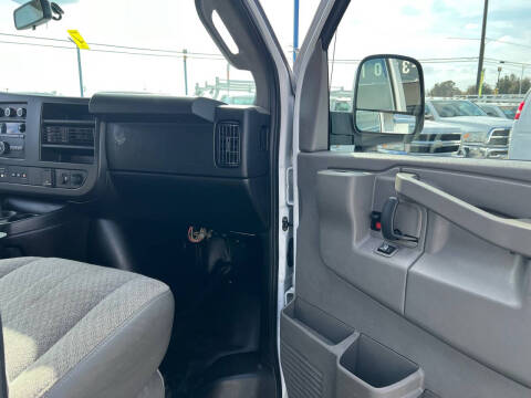 2018 Chevrolet Express 2500