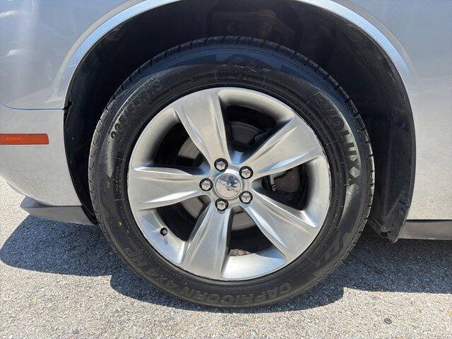 2017 Dodge Challenger SXT