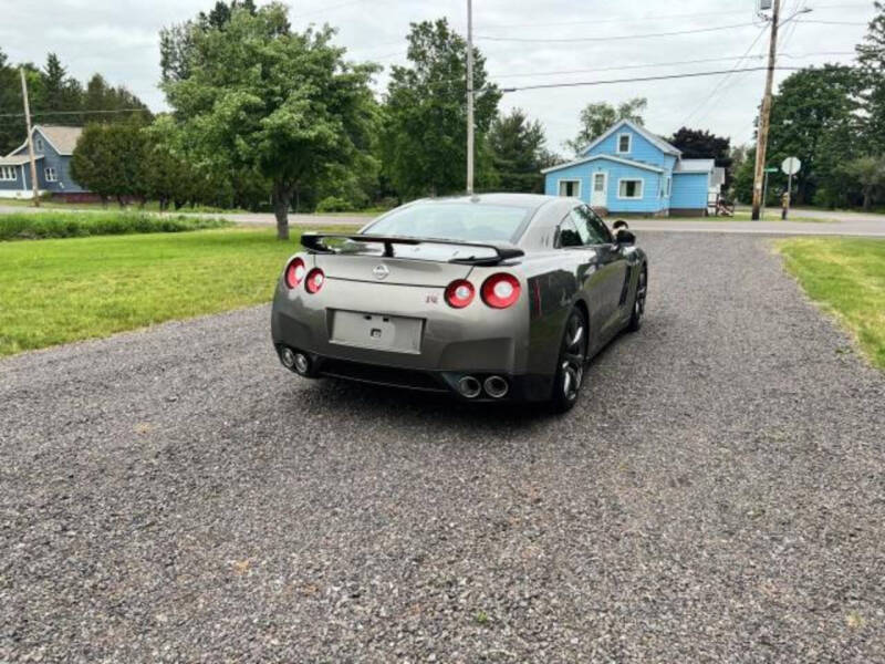 2009 Nissan GT-R Premium