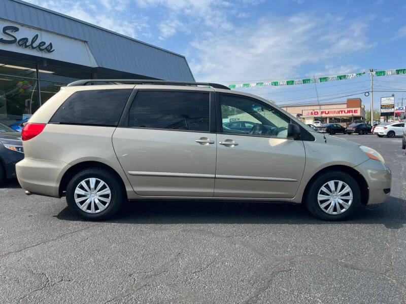 2009 Toyota Sienna