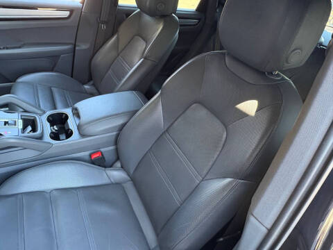 2023 Porsche Cayenne