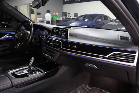 2022 BMW 7 Series ALPINA B7 xDrive