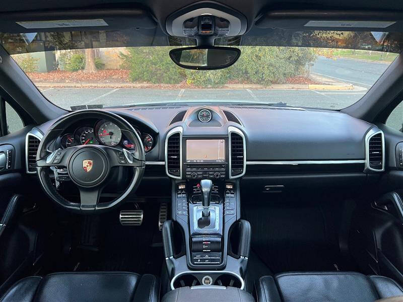 2012 Porsche Cayenne S Hybrid