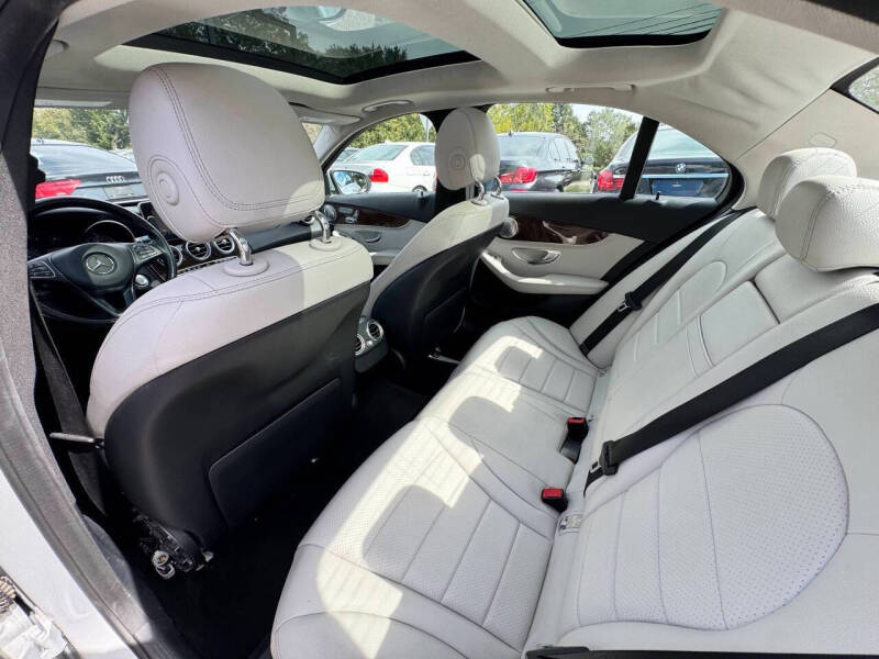 2015 Mercedes-Benz C-Class C 300