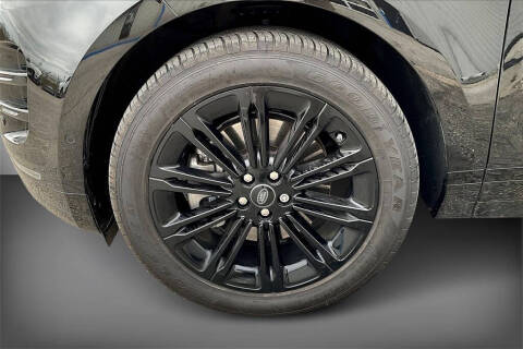 2024 Land Rover Range Rover Evoque P250 Dynamic SE