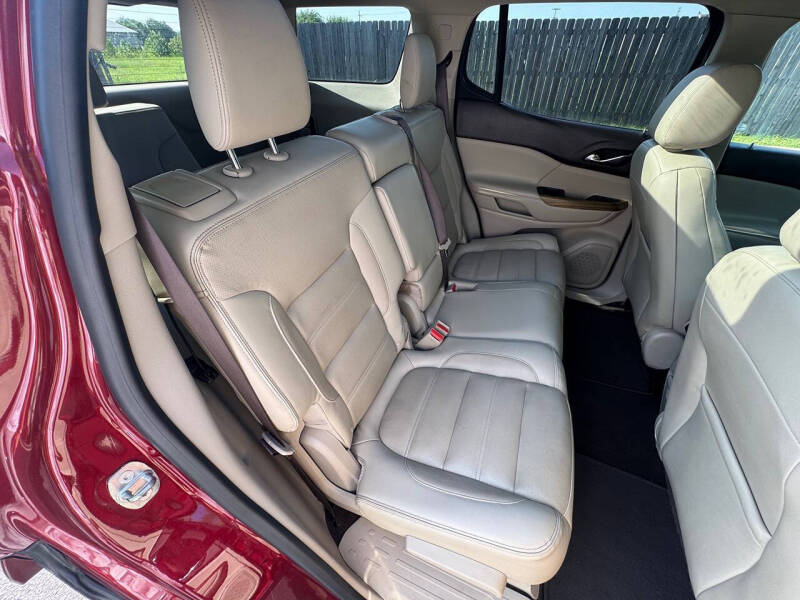 2017 GMC Acadia Denali