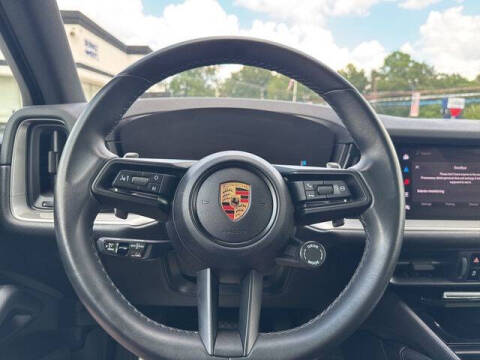 2024 Porsche Cayenne