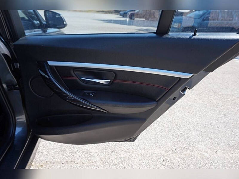 2018 BMW 3 Series 330i