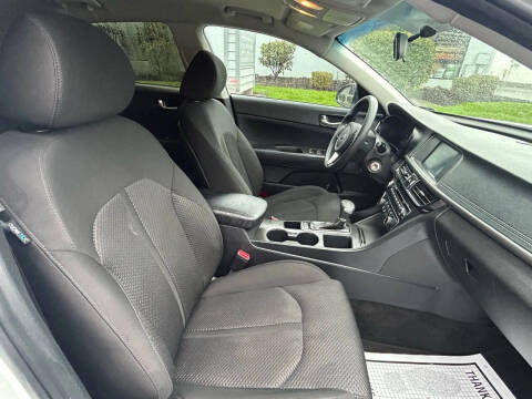 2018 Kia Optima LX