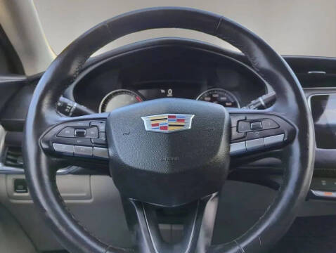 2023 Cadillac XT4 Luxury