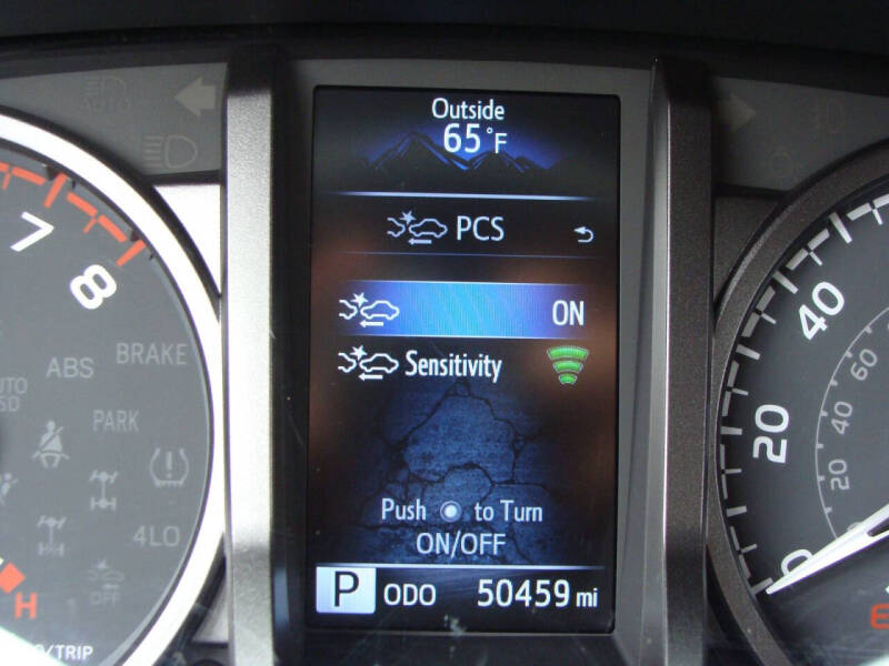 2022 Toyota Tacoma TRD Off-Road