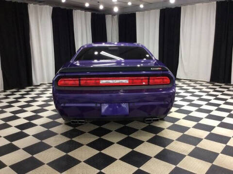 2010 Dodge Challenger SRT8