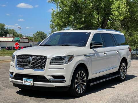2018 Lincoln Navigator L for sale at North Imports LLC in Burnsville MN