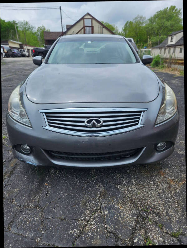 2013 Infiniti G37 Sedan x