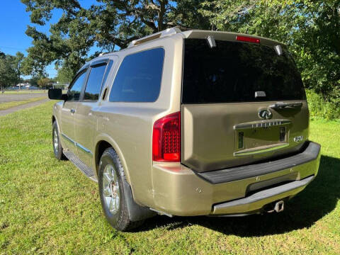 2004 Infiniti QX56