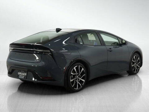 2025 Toyota Prius Plug-in Hybrid