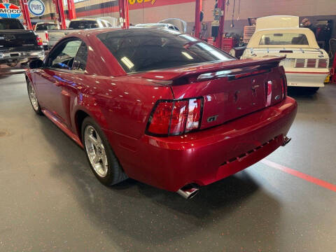 2003 Ford Mustang
