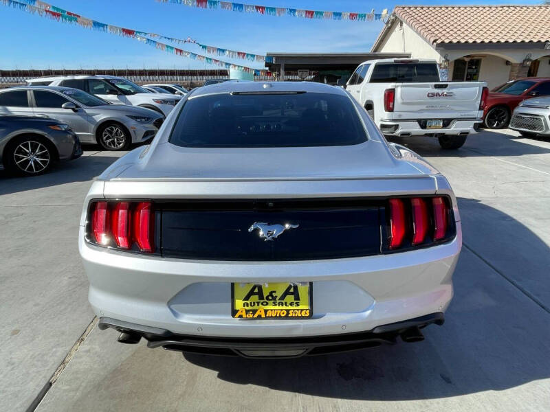 2019 Ford Mustang EcoBoost photo 6