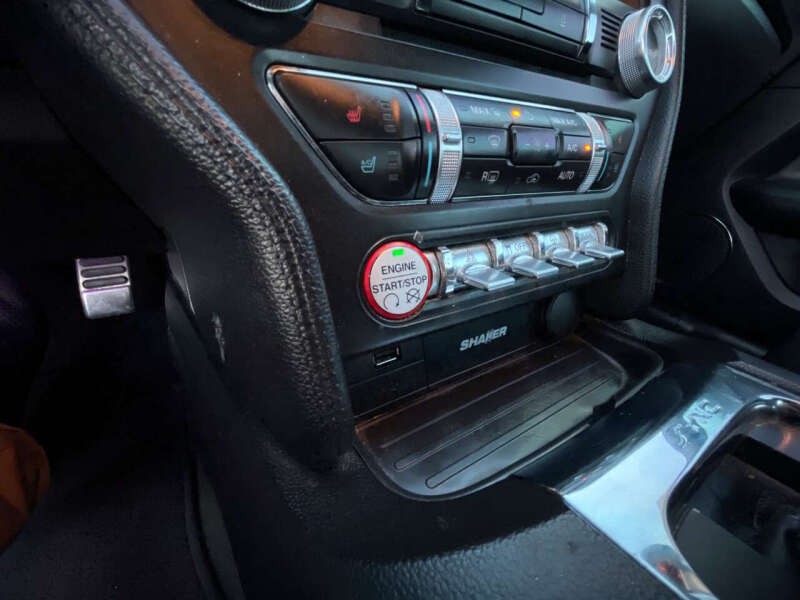 2016 Ford Mustang EcoBoost Premium