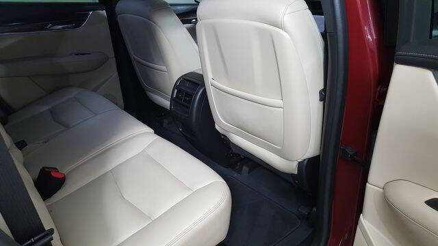 2017 Cadillac XT5