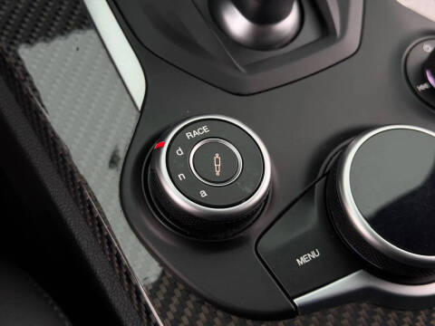 2018 Alfa Romeo Stelvio Quadrifoglio