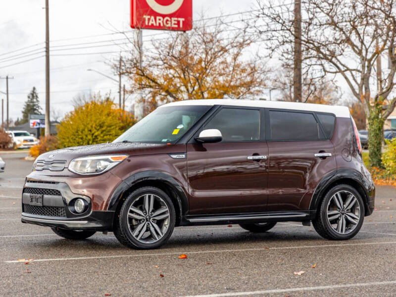 2017 Kia Soul +