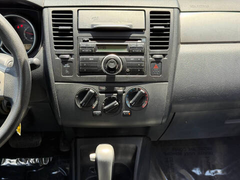 2012 Nissan Versa 1.8 S