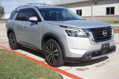 2023 Nissan Pathfinder Platinum