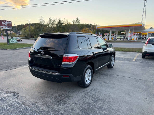 2012 Toyota Highlander for sale at Nutfield Petroleum in Londonderry, NH