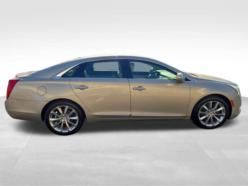 2014 Cadillac XTS Luxury Collection