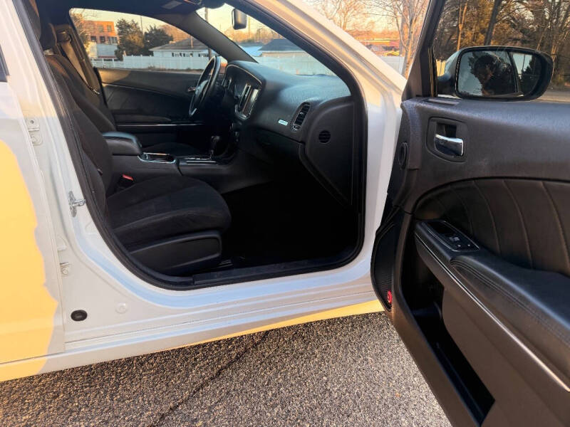 2014 Dodge Charger R/T Plus