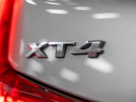2020 Cadillac XT4 Premium Luxury