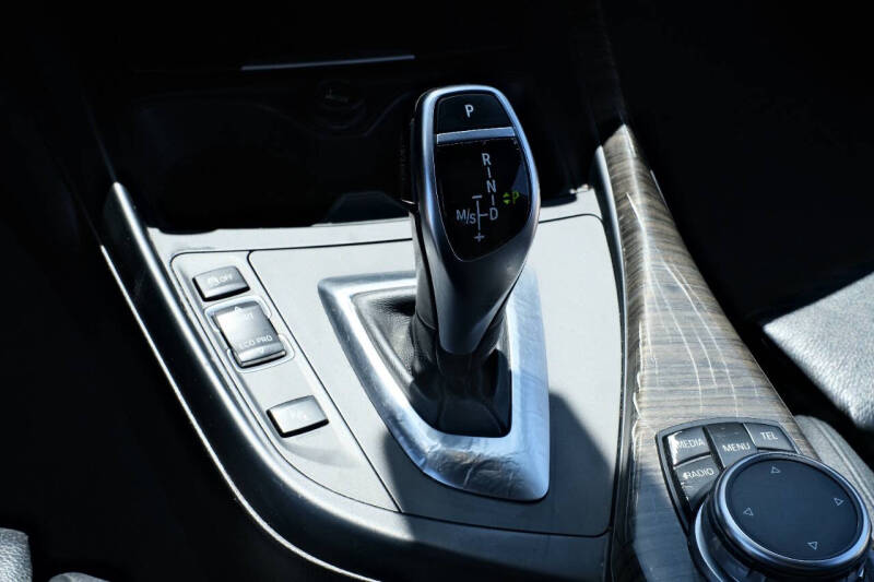 2016 BMW 2 Series 228i