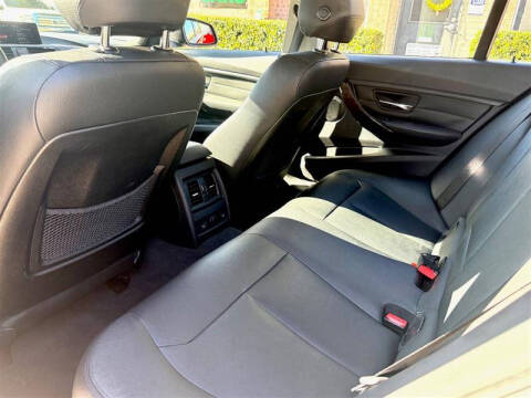 2015 BMW 3 Series 328i xDrive