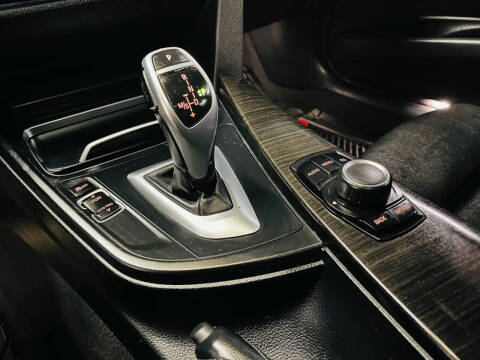 2017 BMW 3 Series 330i xDrive