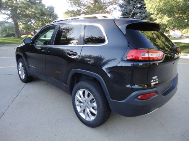 2014 Jeep Cherokee for sale at MAJESTIC MOTORS LLC in Longmont, CO