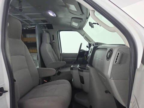 2013 Ford E-Series E-250